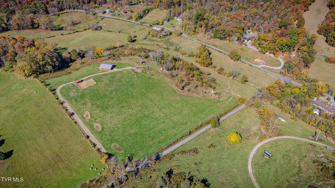 Photo #10: 955 Sycamore Shoals Drive