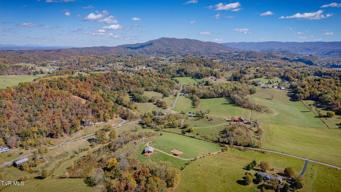 Photo #15: 955 Sycamore Shoals Drive