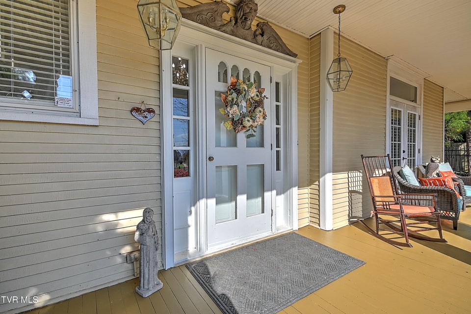 Photo #9: 529 Taylor Street