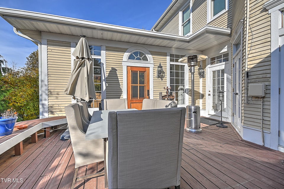 Photo #66: 529 Taylor Street