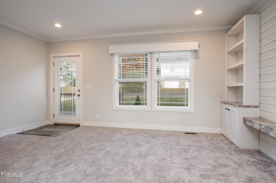 Photo #8: 830 Fairview Avenue