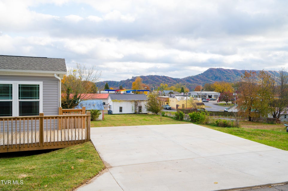 Photo #42: 830 Fairview Avenue