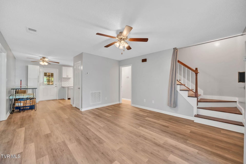 Photo #4: 125 Dean Archer Road