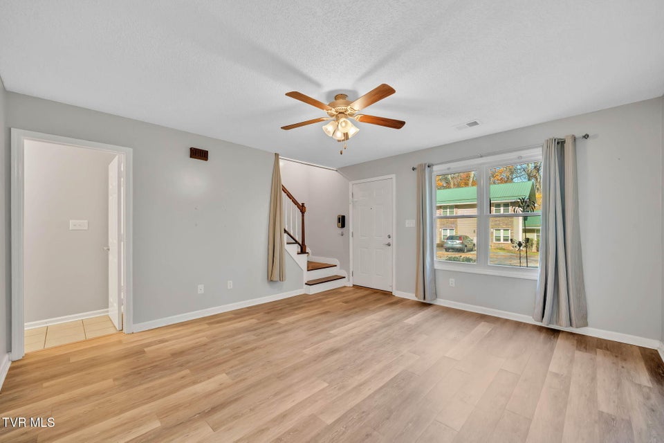 Photo #5: 125 Dean Archer Road