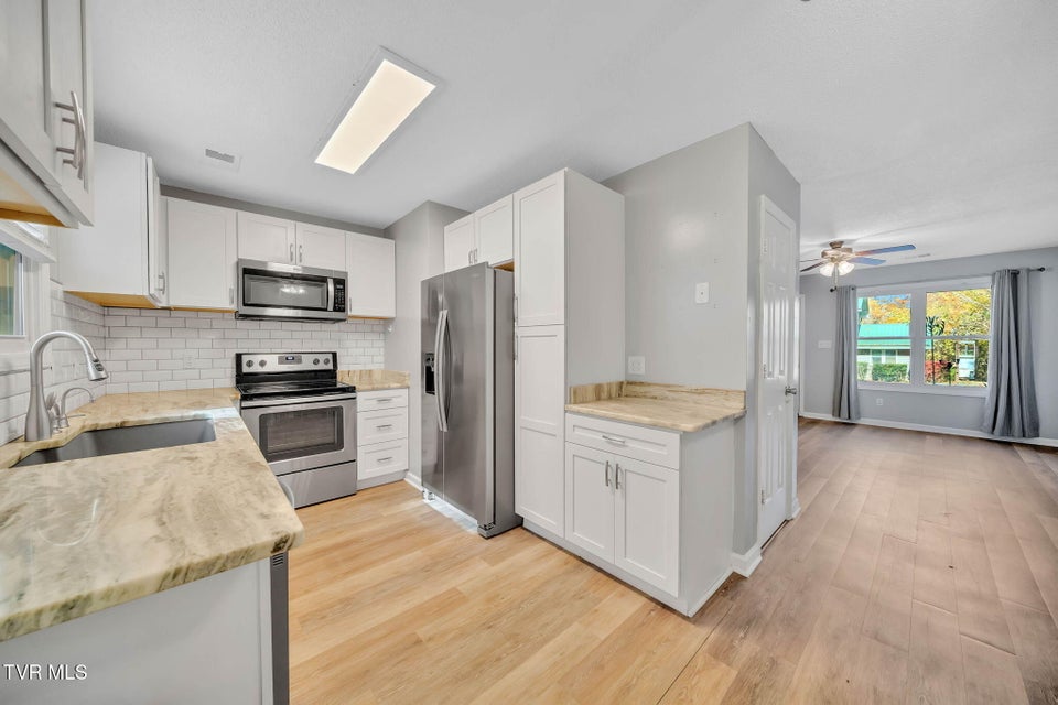 Photo #7: 125 Dean Archer Road