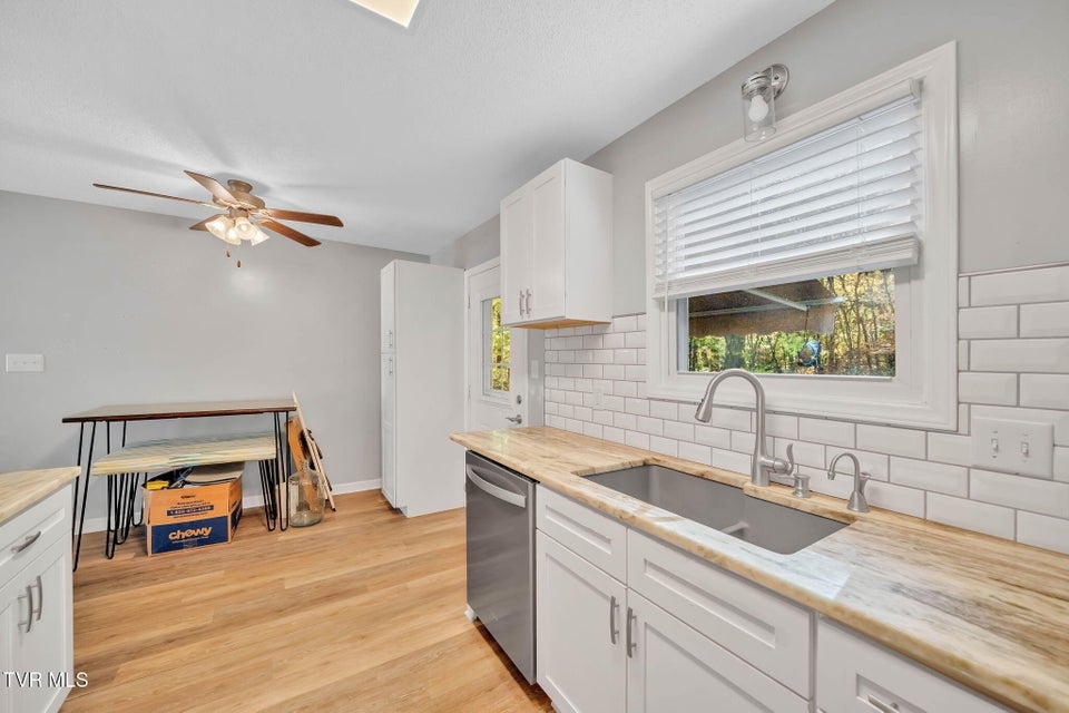 Photo #9: 125 Dean Archer Road