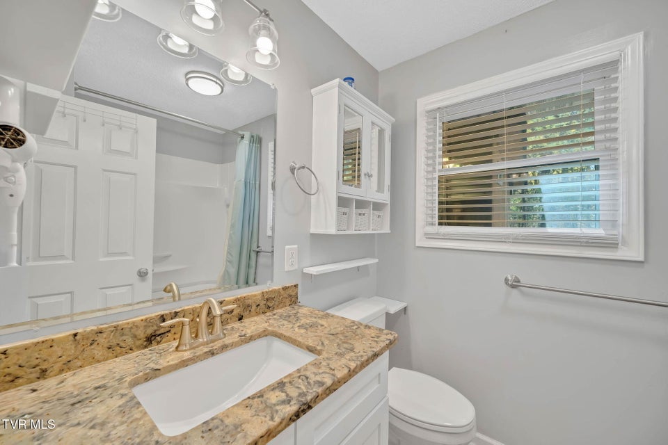 Photo #14: 125 Dean Archer Road