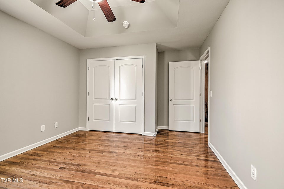 Photo #33: 527 Redstone Drive 