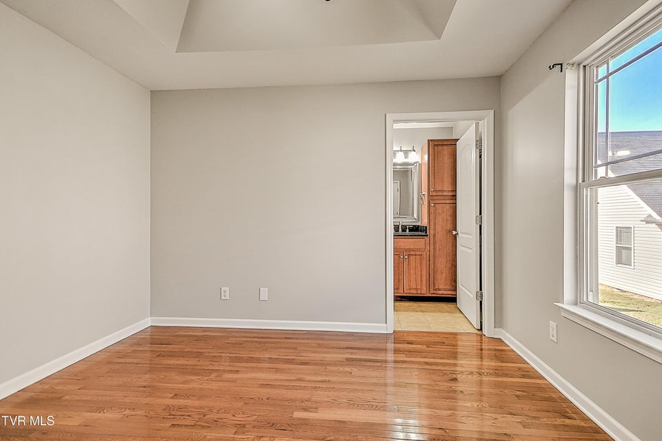 Photo #36: 527 Redstone Drive 