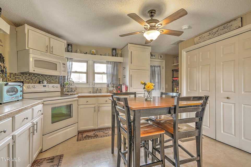 Photo #24: 1801 King College Road