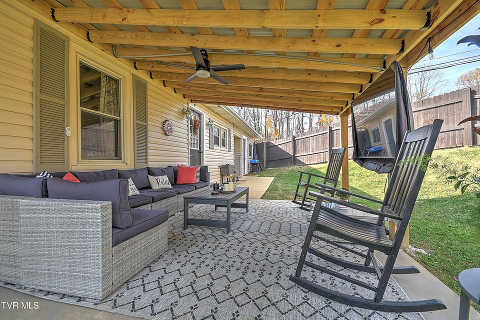 Photo #11: 1801 King College Road