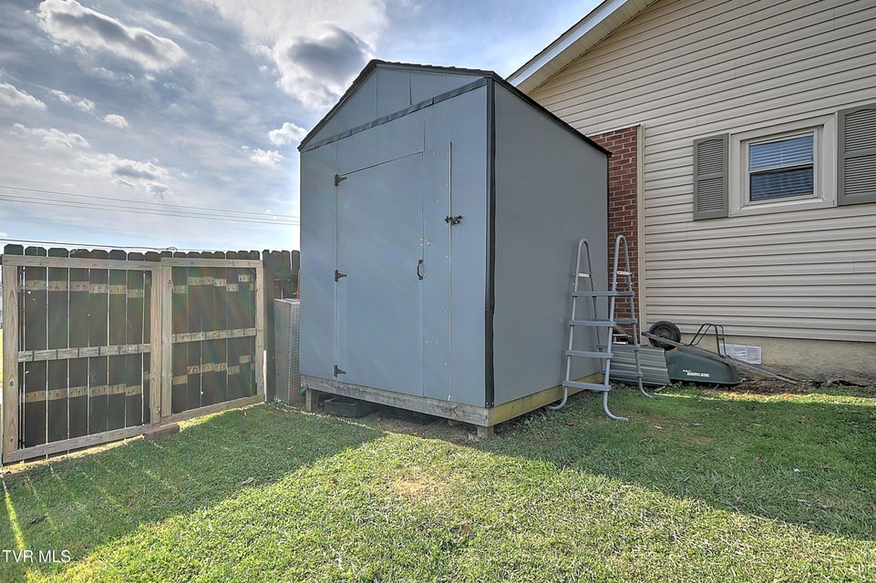 Photo #40: 1801 King College Road