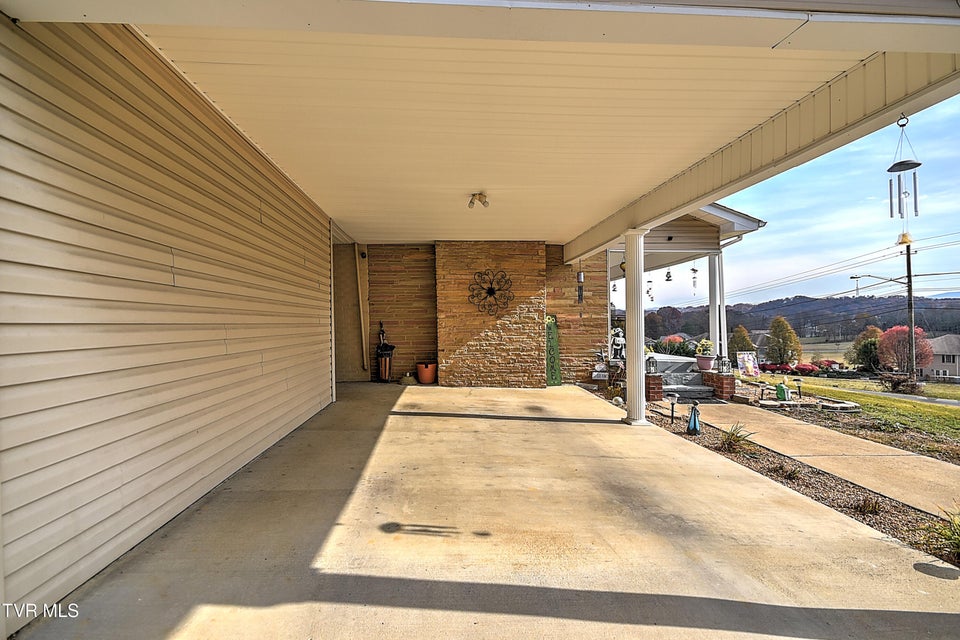 Photo #43: 1801 King College Road