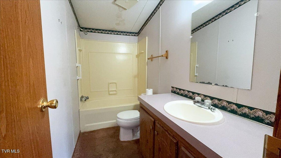 Photo #33: 695 Old Stagecoach Road