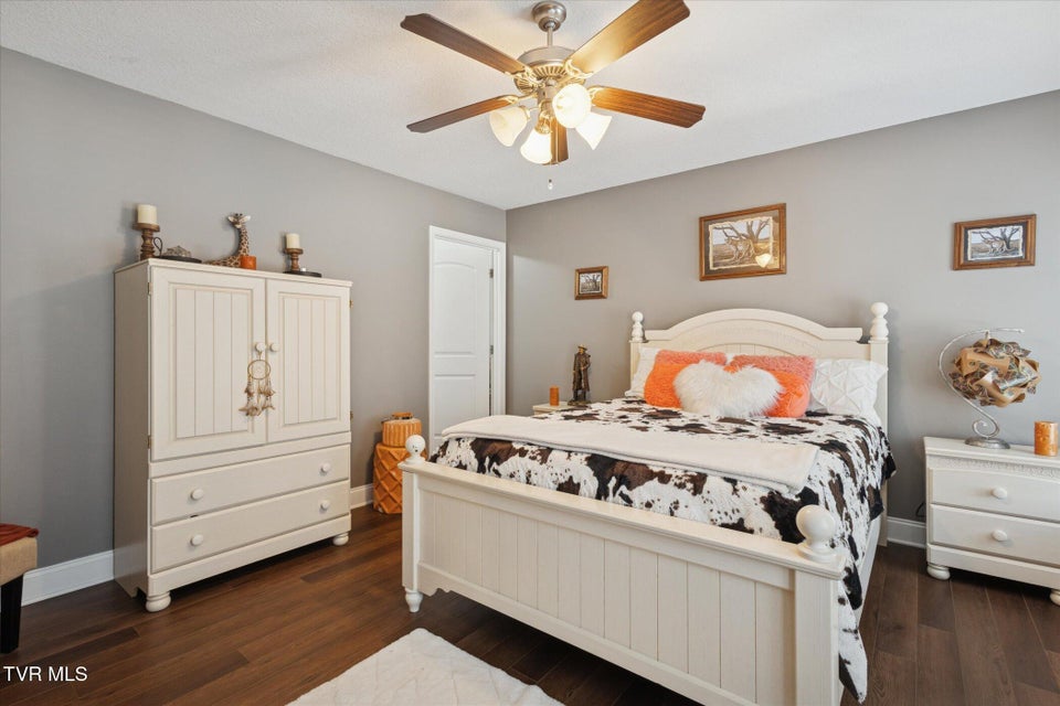 Photo #27: 168 Warrior Falls Drive