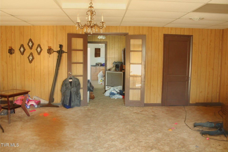 Photo #8: 106 Anderson Street