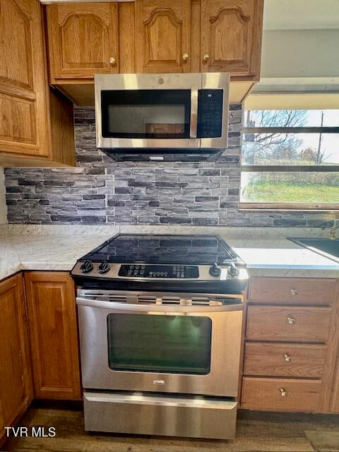 Photo #12: 526 Blue Hollow Road