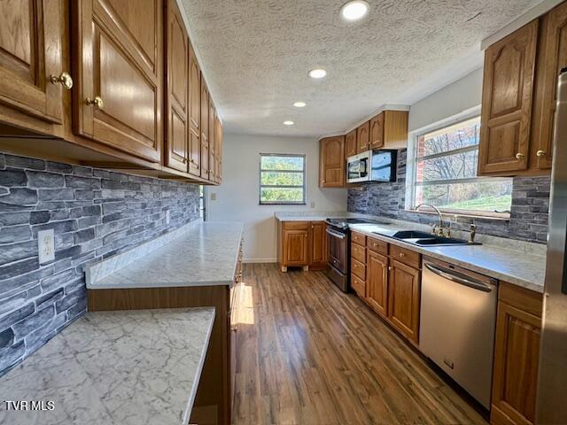 Photo #11: 526 Blue Hollow Road