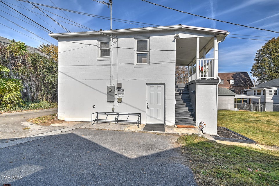 Photo #24: 1003 1/2 Watauga Avenue