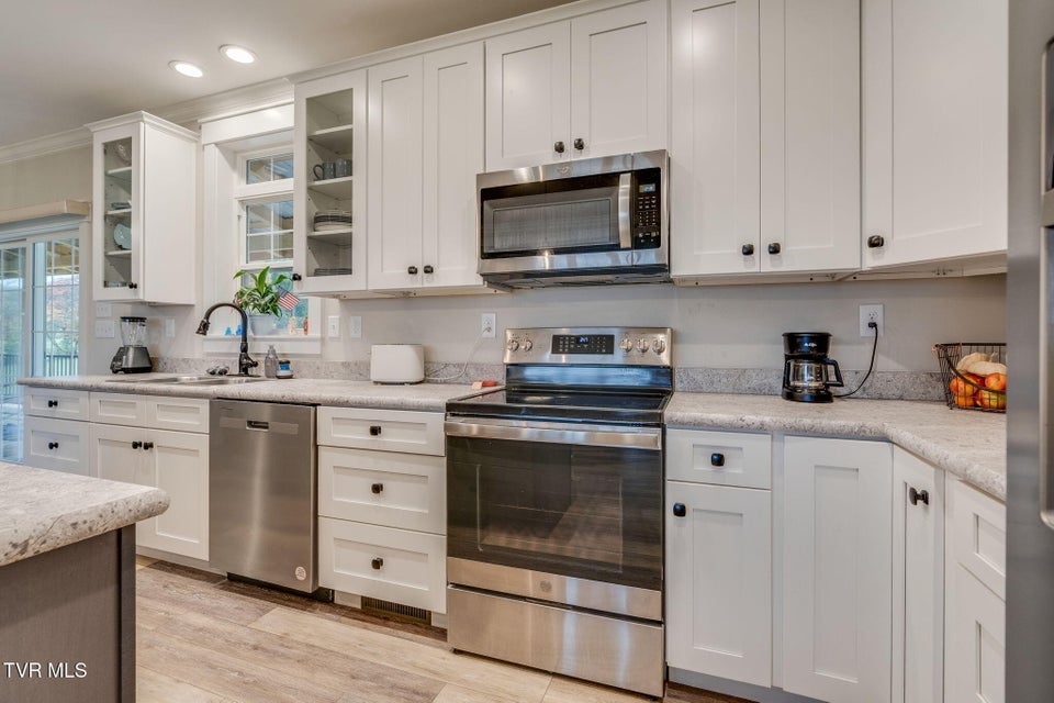 Photo #23: 2188 Highway 75 