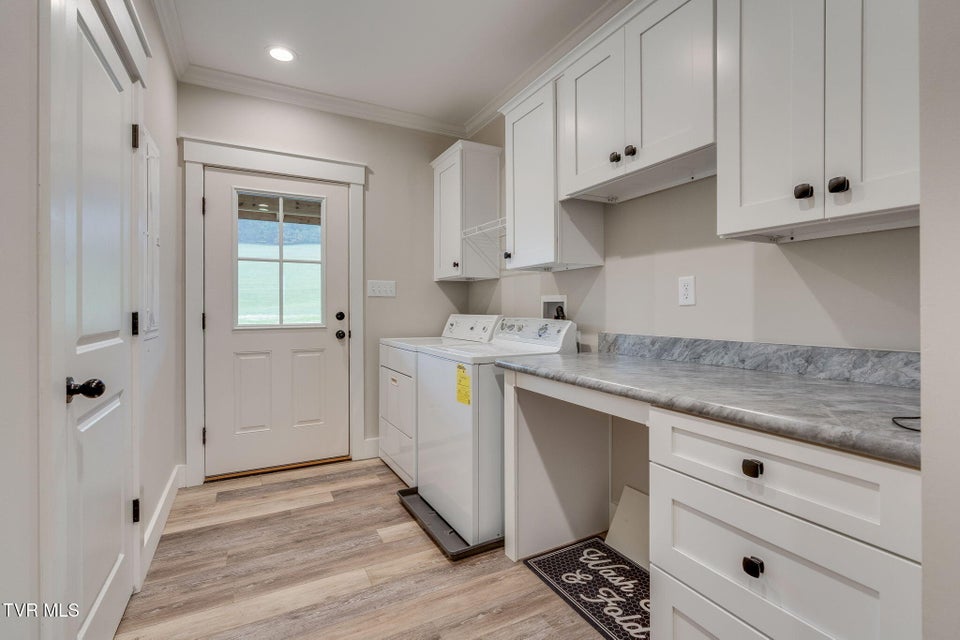 Photo #35: 2188 Highway 75 