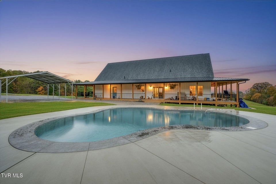 Photo #43: 2188 Highway 75 