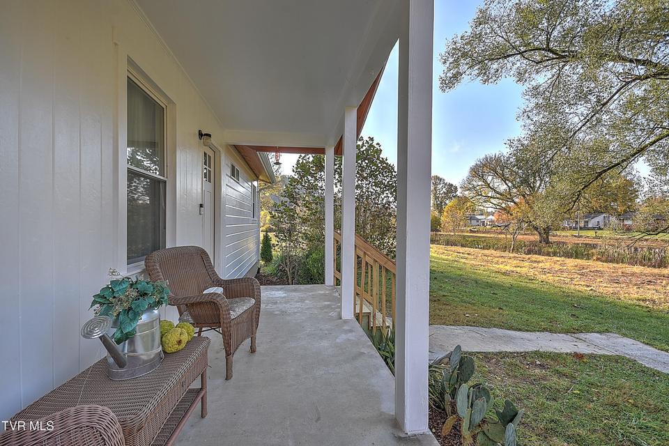 Photo #5: 940 Shipp Street