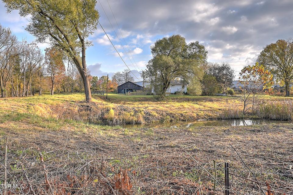 Photo #33: 940 Shipp Street