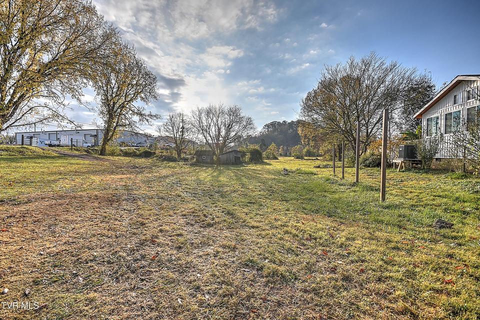 Photo #42: 940 Shipp Street