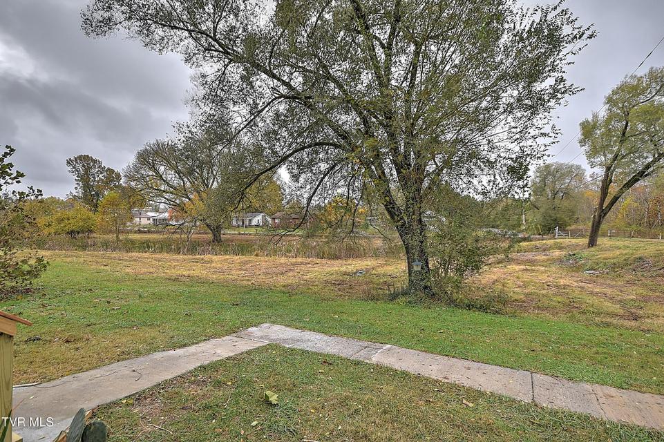 Photo #44: 940 Shipp Street