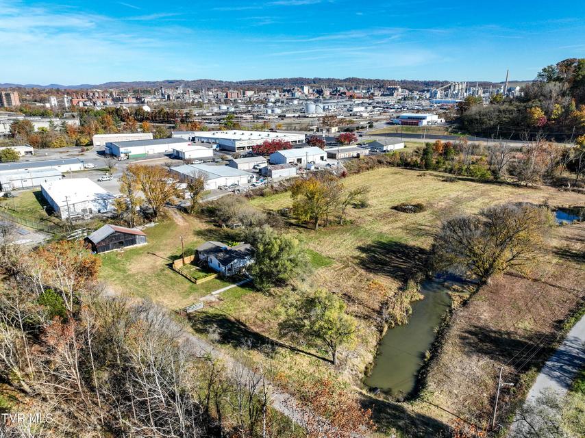 Photo #59: 940 Shipp Street