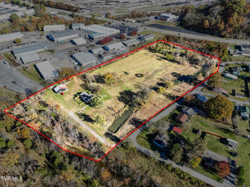 Photo #64: 940 Shipp Street