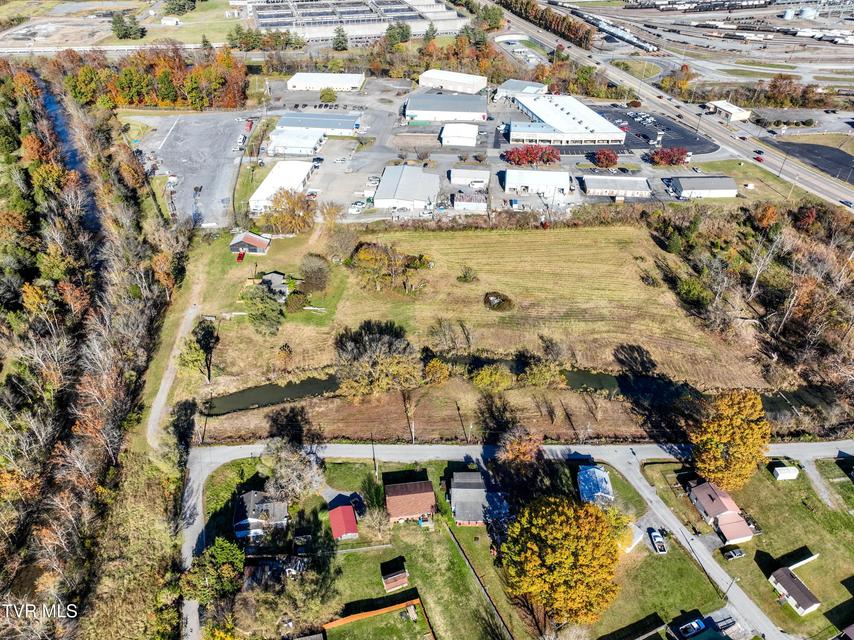 Photo #67: 940 Shipp Street