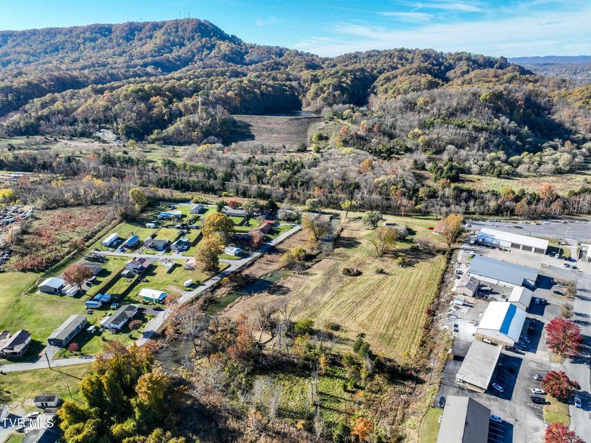 Photo #71: 940 Shipp Street