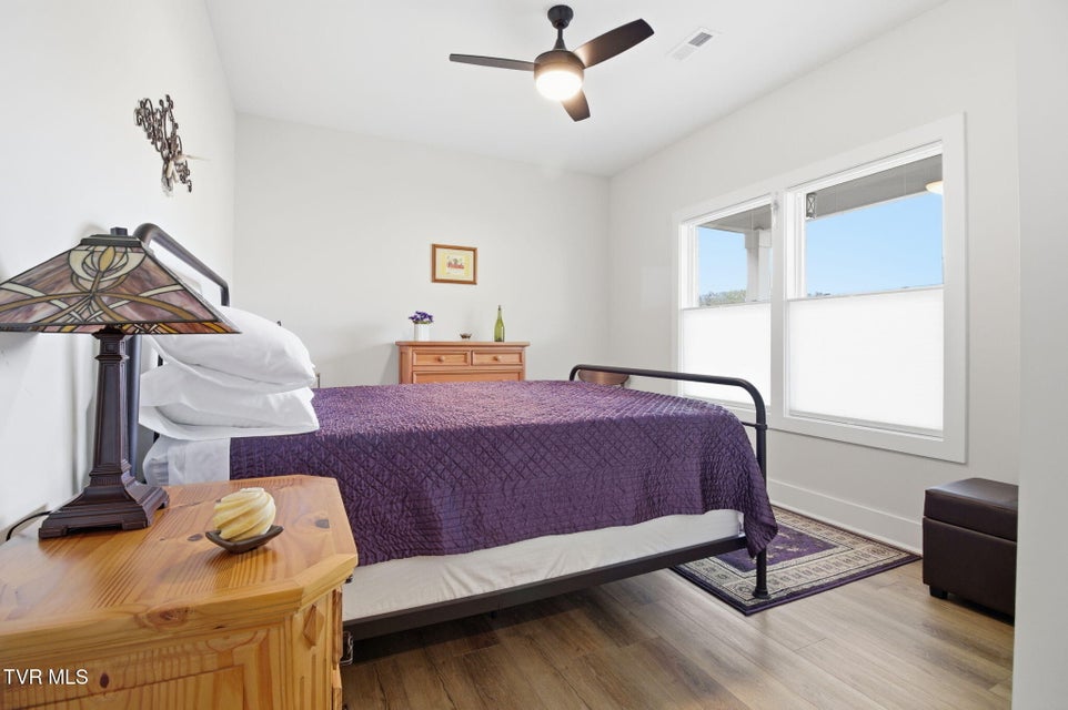 Photo #9: 1839 Top Sail Court