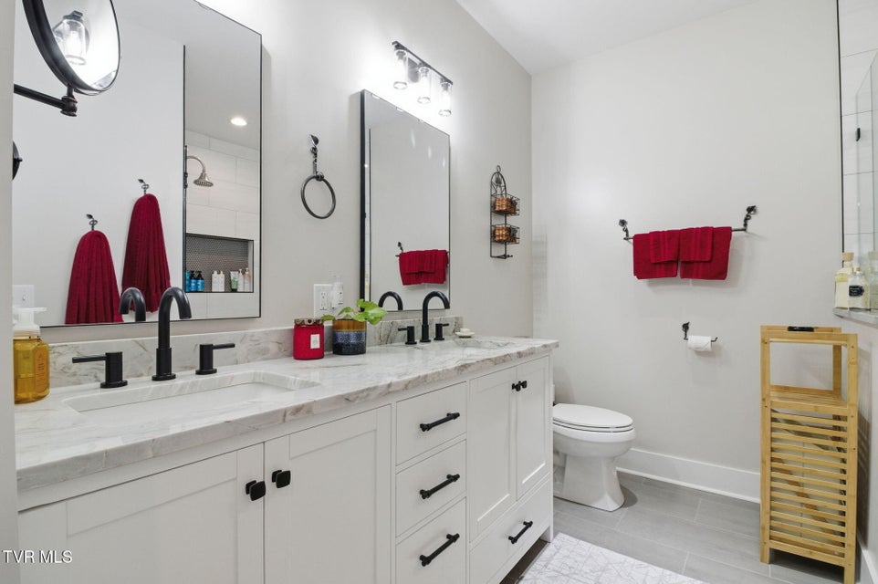 Photo #25: 1839 Top Sail Court