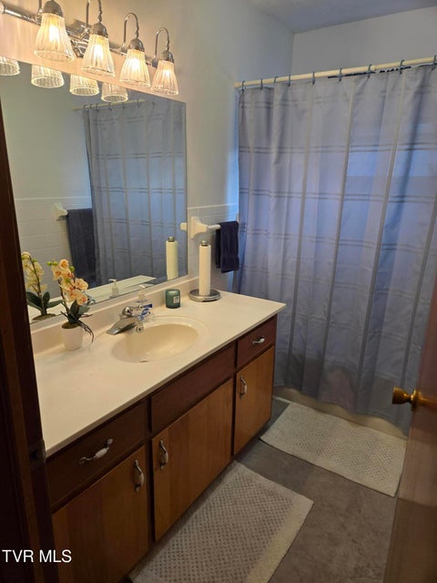 Photo #20: 720 Mohawk Drive