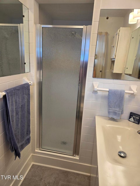 Photo #25: 720 Mohawk Drive