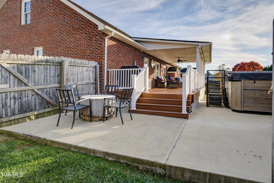 Photo #52: 351 Wiltshire Drive