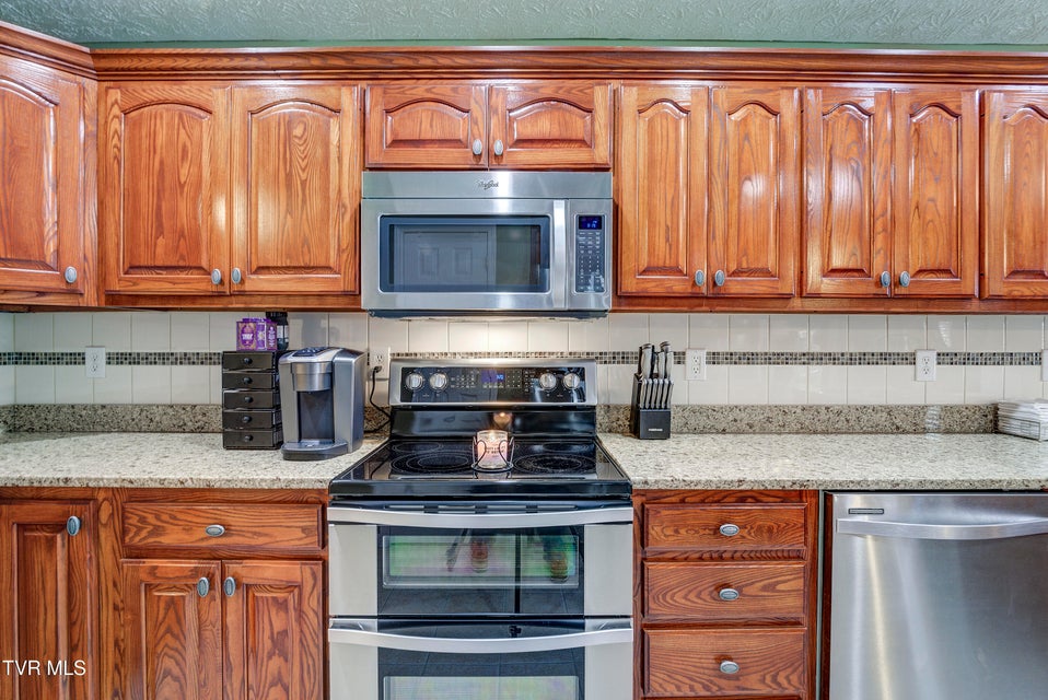 Photo #15: 351 Wiltshire Drive