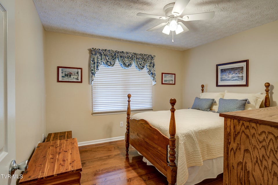 Photo #27: 351 Wiltshire Drive