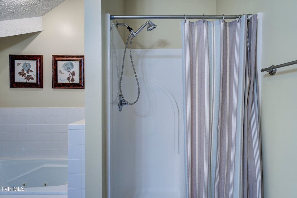 Photo #46: 351 Wiltshire Drive