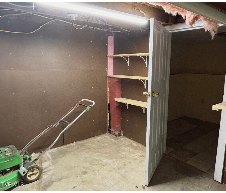 Photo #58: 207 North Street