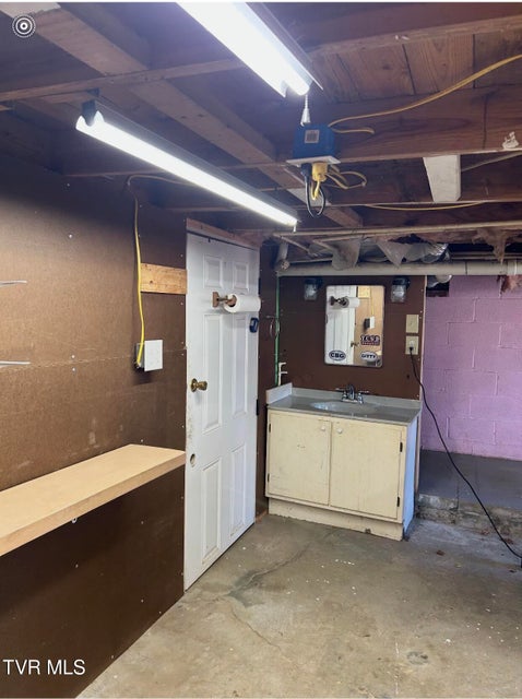 Photo #66: 207 North Street