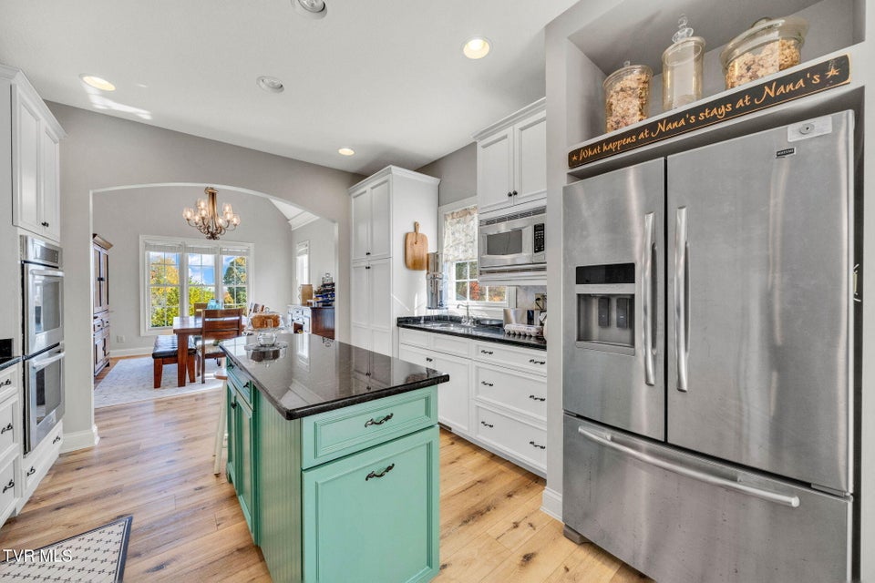 Photo #8: 215 Timberlyne Parc 