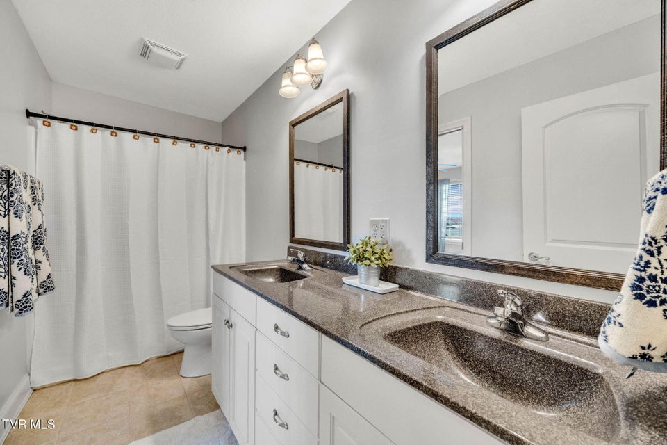 Photo #25: 215 Timberlyne Parc 