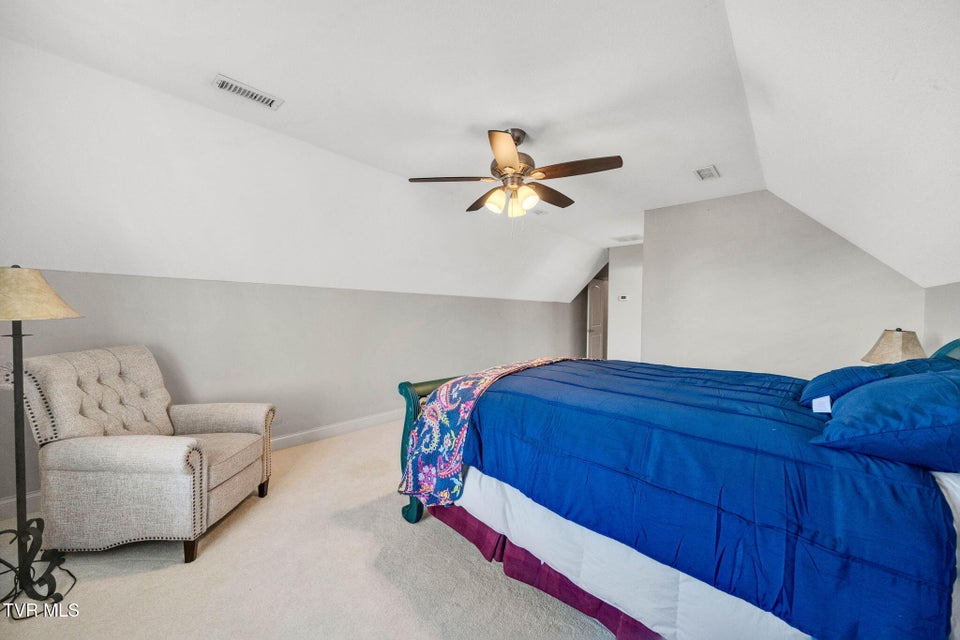 Photo #27: 215 Timberlyne Parc 