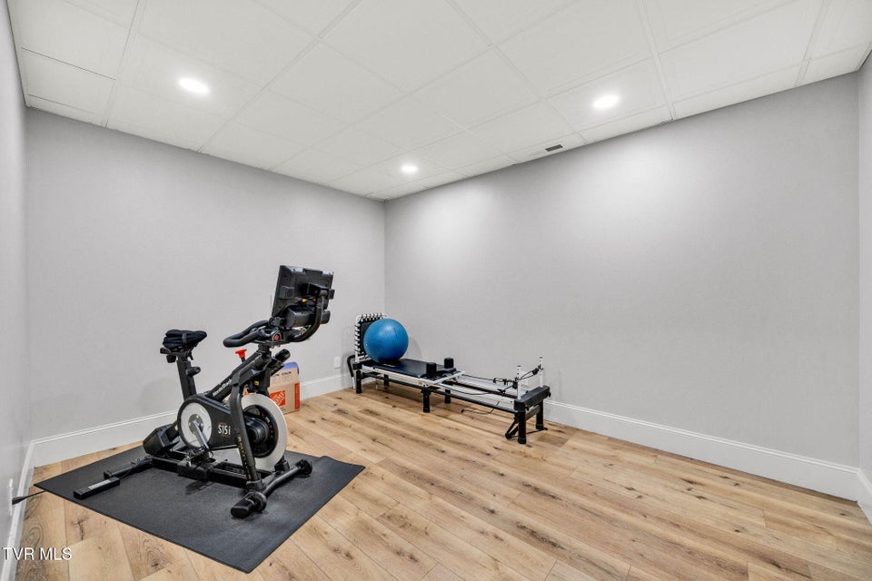 Photo #34: 215 Timberlyne Parc 