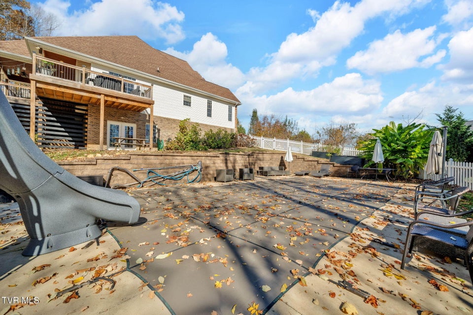 Photo #44: 215 Timberlyne Parc 