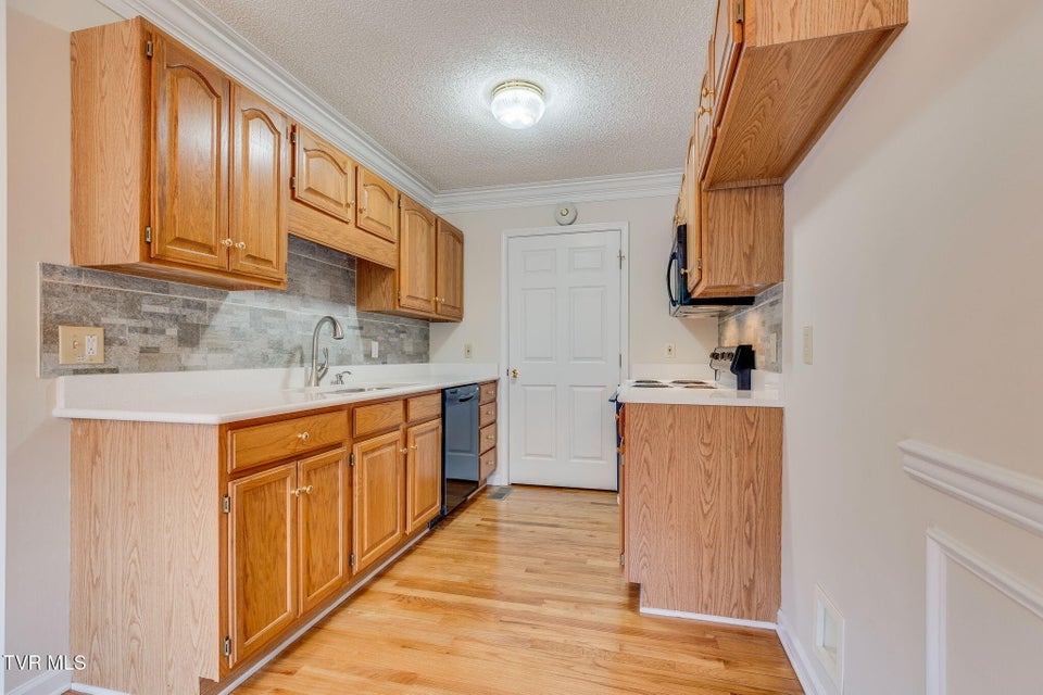 Photo #11: 143 Eagle View Private Drive